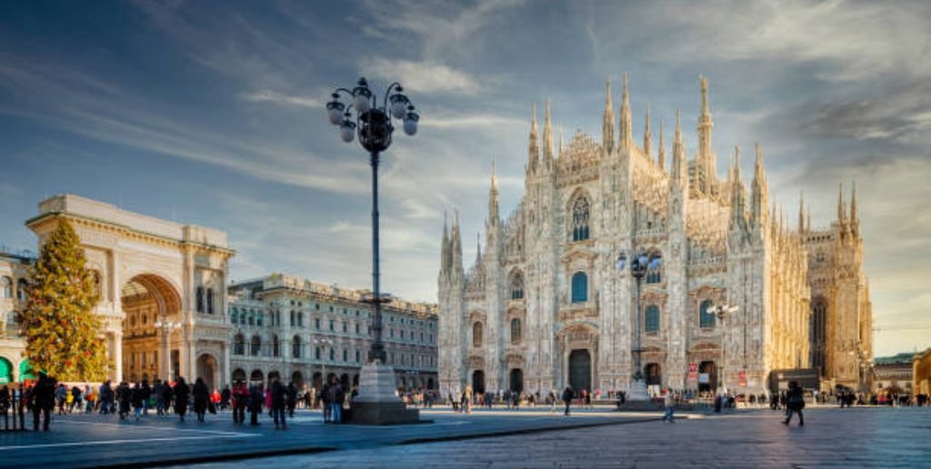 Singapore Airlines Milan Office In Italy