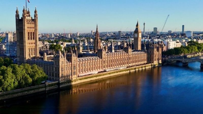 Emirates Airlines Islington Office in England