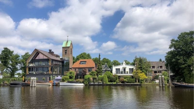 KLM Corporate Office Headquarters