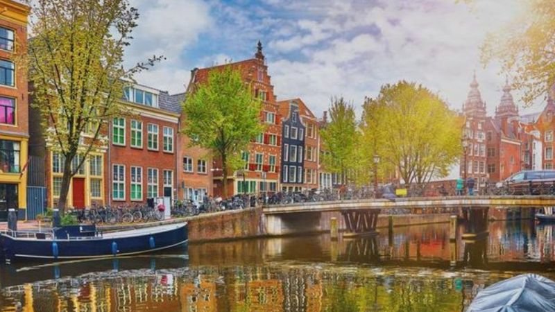 Brussels Airlines Amsterdam Office Address