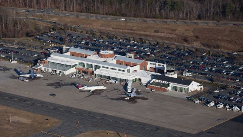 Delta Airlines Charlottesville Albemarle Airport – CHO Terminal