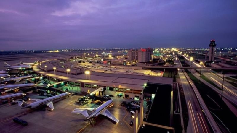 Frontier Airlines Dallas Fort Worth International Airport – DFW Terminal