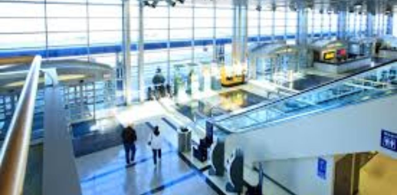 Qatar Airways Worcester Regional Airport – ORH Terminal