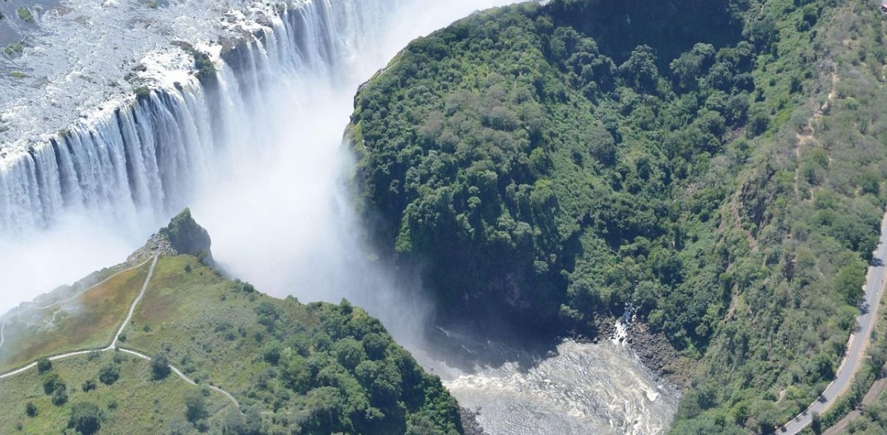 Qatar Airways Victoria Falls Office in Canada