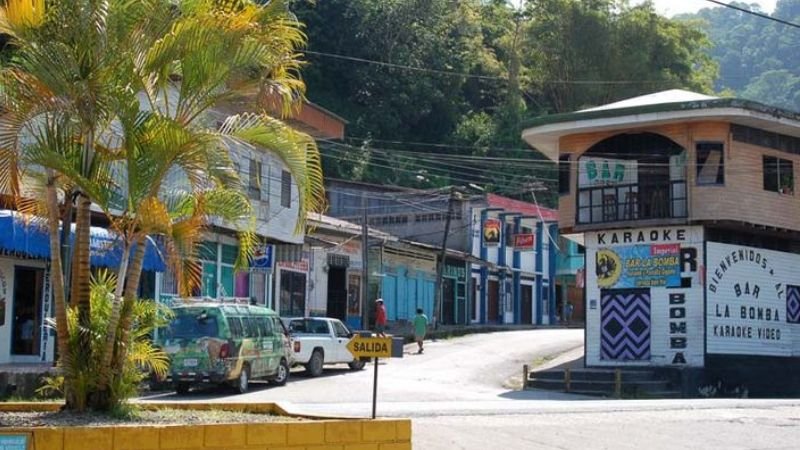 United Airlines Pavas Office Address