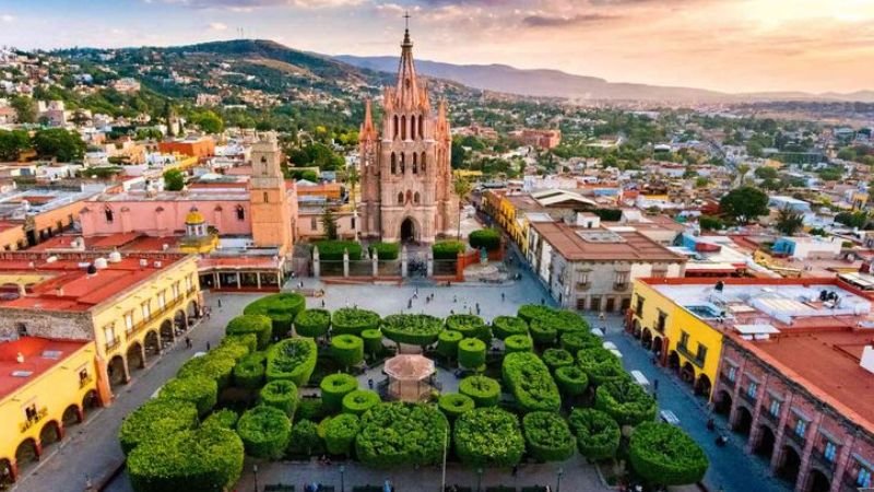 United Airlines San Miguel Office Address