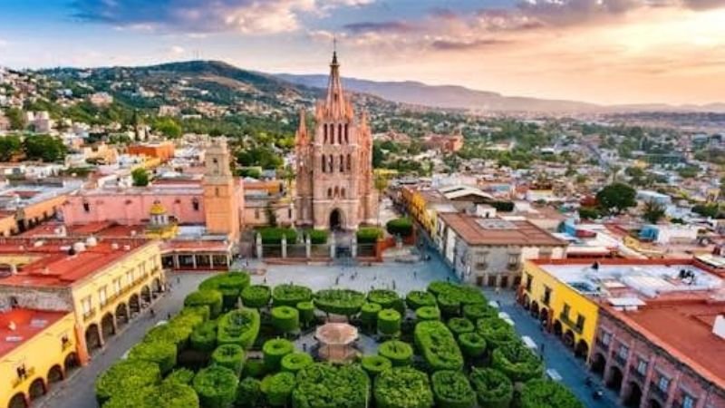 United Airlines Veracruz Office Address