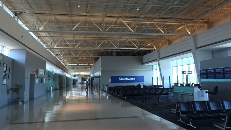 Breeze Airways Long Island MacArthur Airport