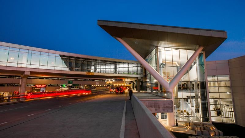 Delta Airlines William P. Hobby Airport – HOU Terminal
