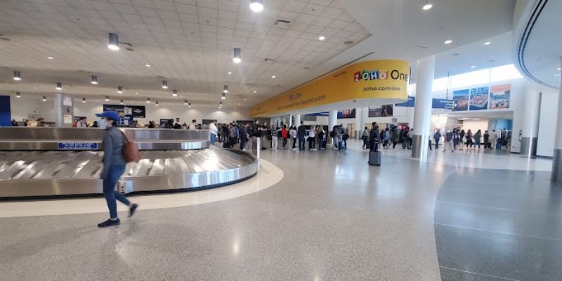 Hawaiian Airlines OAK Terminal