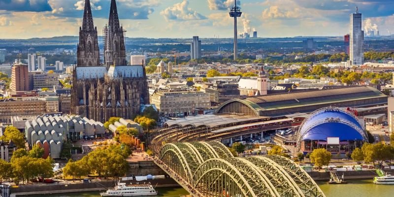 Lufthansa Airlines Cologne Office Address