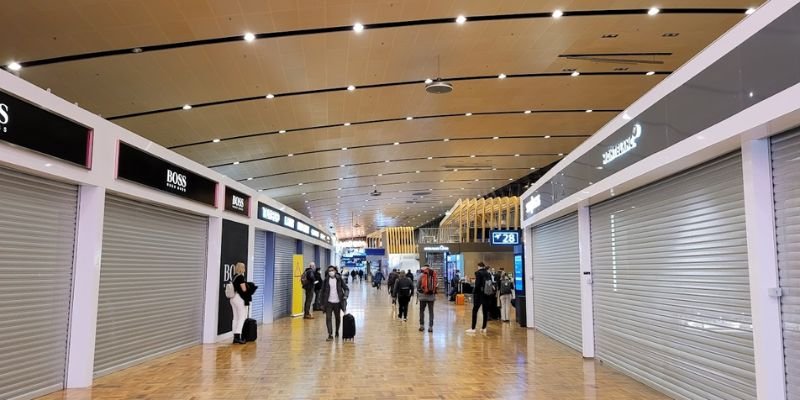 Lufthansa Airlines HEL Terminal