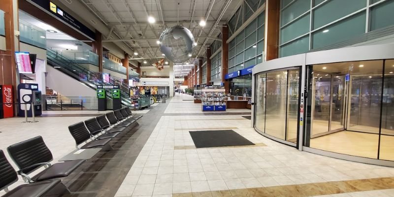 Sun Country Airlines YHZ Terminal