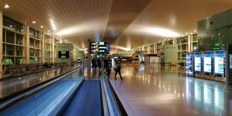 WestJet Airlines BCN Terminal