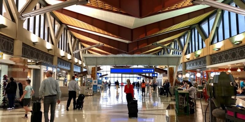 WestJet Airlines PHX Terminal