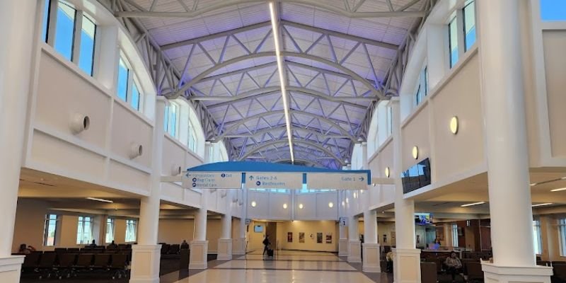 Allegiant Air ILM Terminal