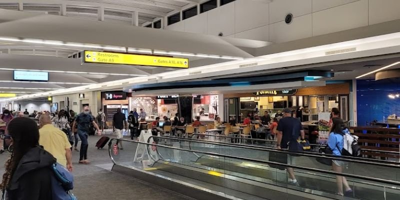 Allegiant Air IND Terminal