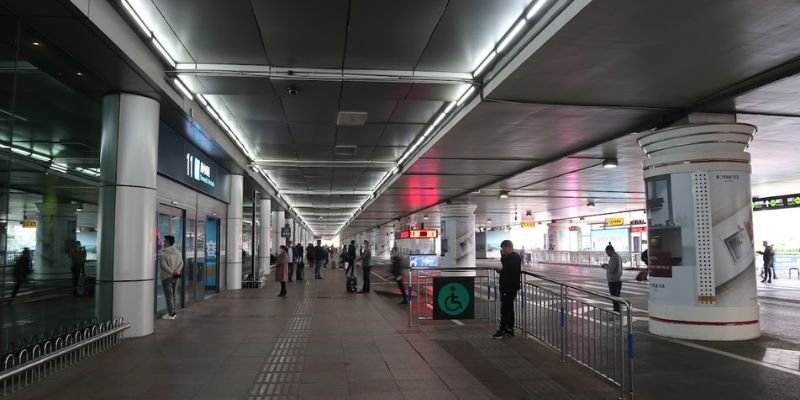 Austrian Airlines DLC Terminal