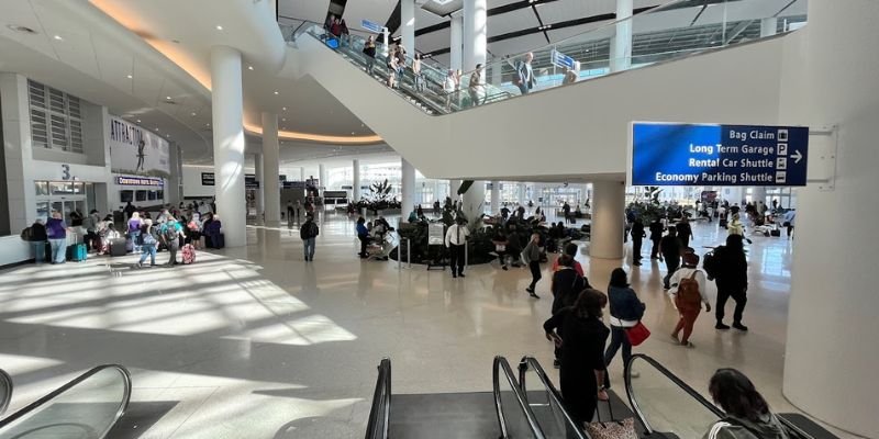 Austrian Airlines MSY Terminal