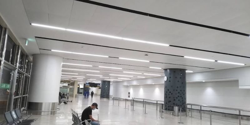 Austrian Airlines RUH Terminal