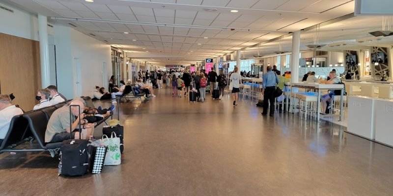 Copa Airlines YUL Terminal
