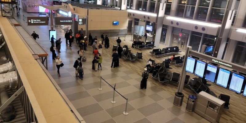 Hawaiian Airlines RDU Terminal