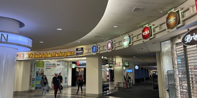 Icelandair Berlin PHL Terminal