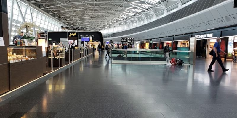 Kuwait Airways ZRH Terminal