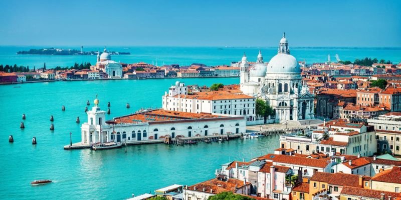 Lufthansa Airlines Venice Office Address