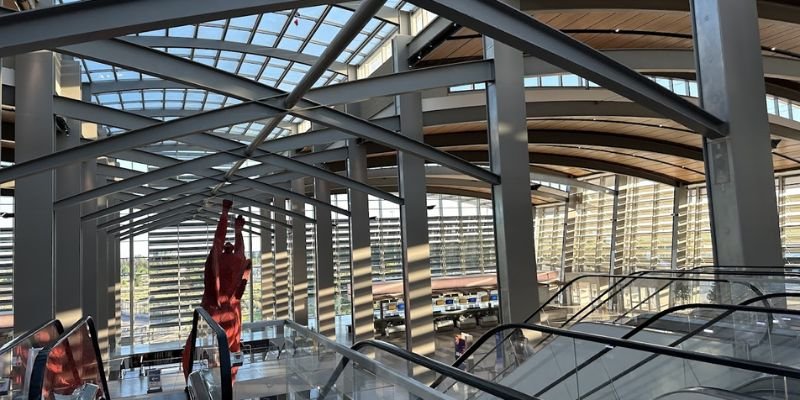 Spirit Airlines Sacramento International Airport – SMF Terminal