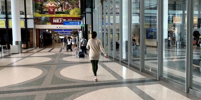 Vietnam Airlines CHS Terminal