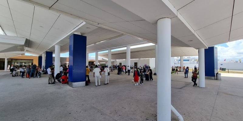 Vietnam Airlines CUN Terminal