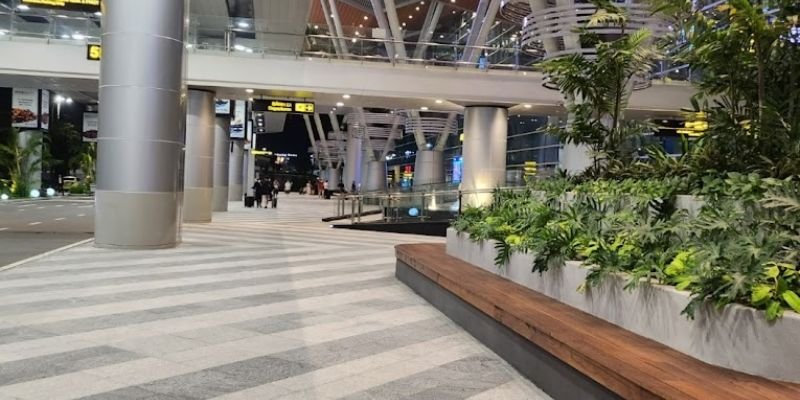 Vietnam Airlines DAD Terminal