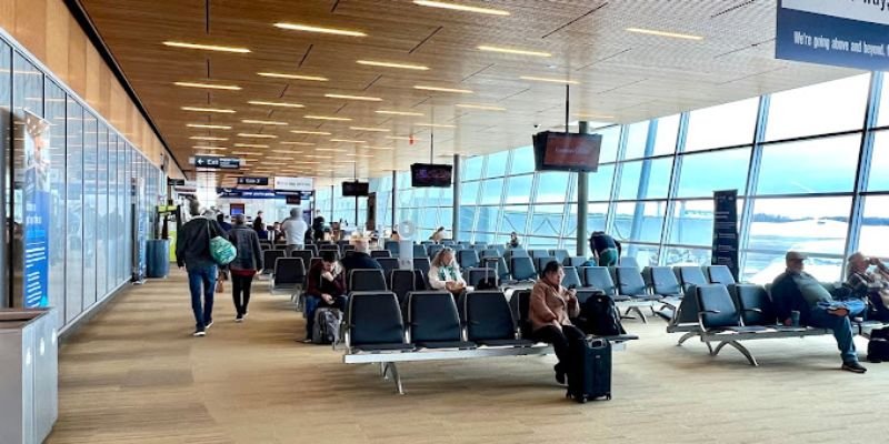 Vietnam Airlines DLH Terminal