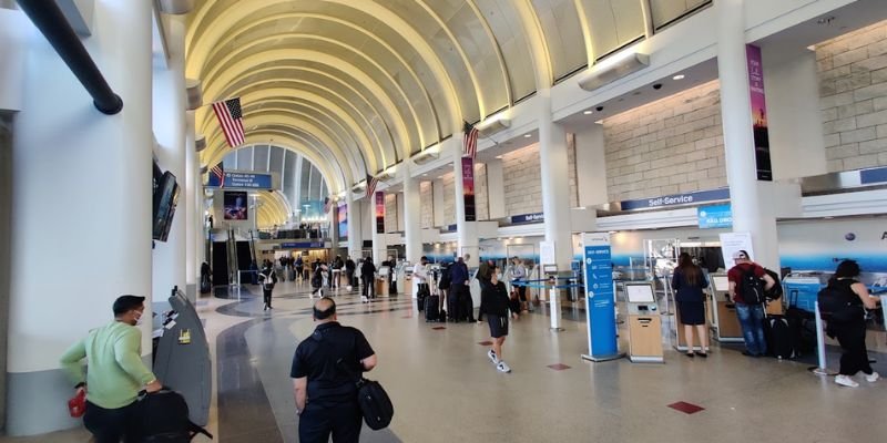 Vietnam Airlines LAX Terminal