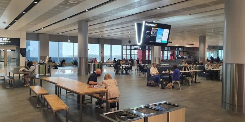 Vietnam Airlines MAN Terminal