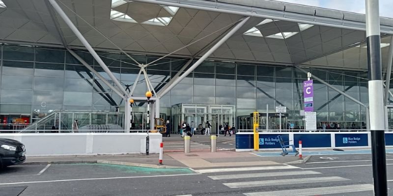 Vietnam Airlines STN Terminal