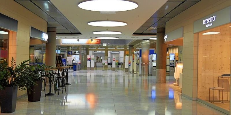 Vietnam Airlines STR Terminal