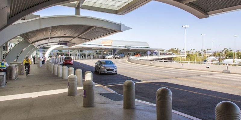 Vietnam Airlines TUS Terminal