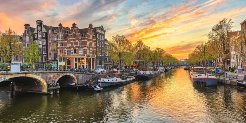 Alaska Airlines Netherlands Office Address