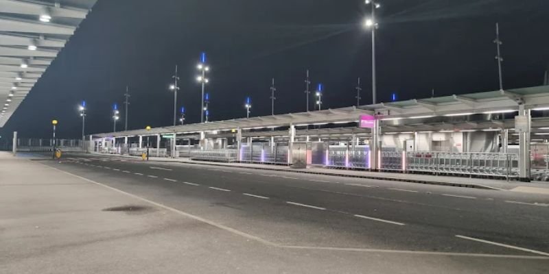 Hainan Airlines Heathrow Airport – LHR Terminal