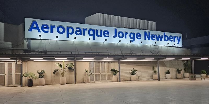 Icelandair AEP Terminal