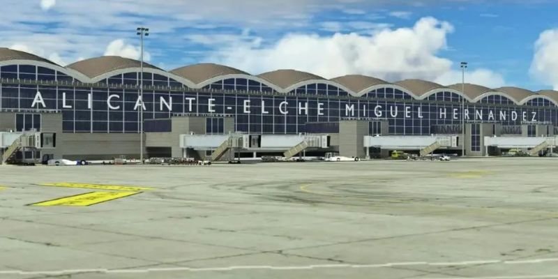 Icelandair ALC Terminal