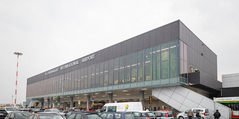 Icelandair BGY Terminal