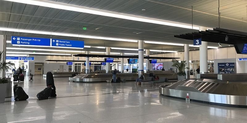 Icelandair CHS Terminal