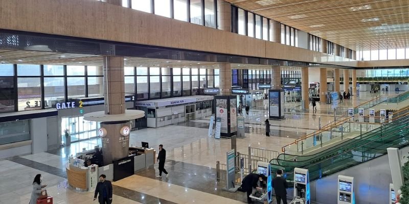 Icelandair GMP Terminal