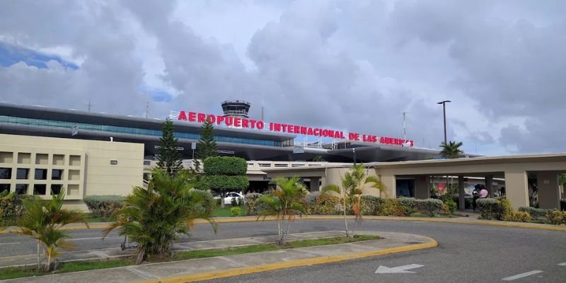 Icelandair SDQ Terminal