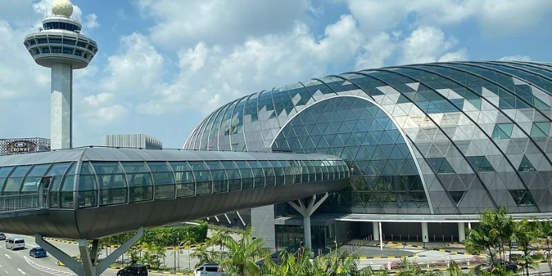 Icelandair SIN Terminal