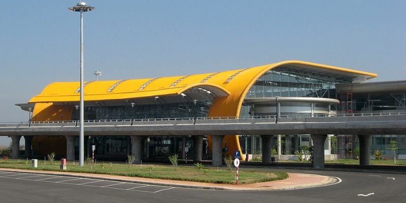 Lien Khuong International Airport