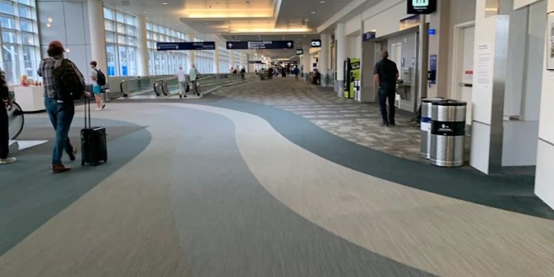 Hainan Airlines Minneapolis–Saint Paul International Airport – MSP Terminal